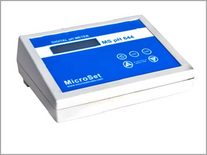 Table Top pH Meter Microprocessor based design MS pH 644